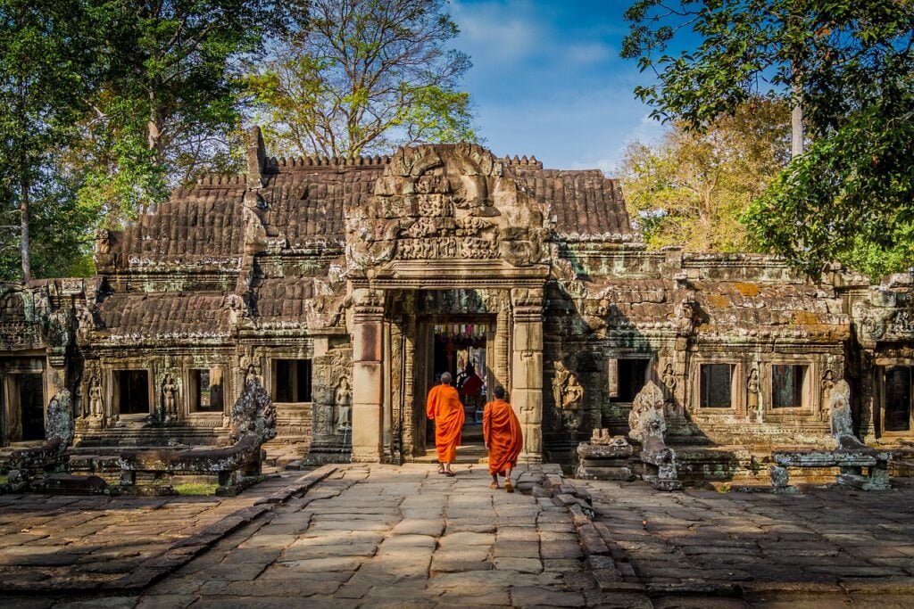 Unveiling the Mysteries of Angkor Wat Unveiling the Mysteries of Angkor Wat