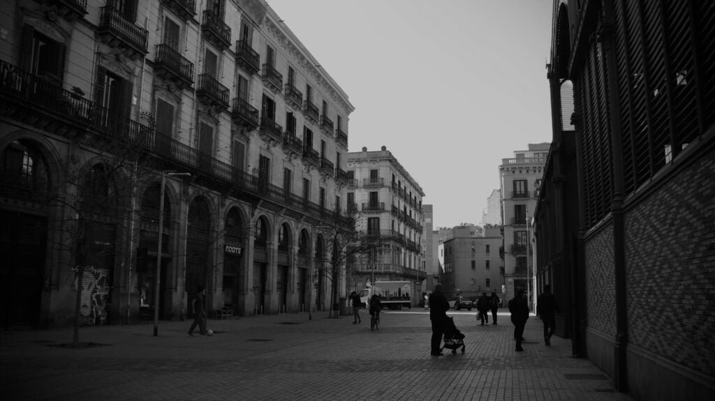 Exploring the Enchanting Gothic Quarters of Barcelona Exploring the Enchanting Gothic Quarters of Barcelona