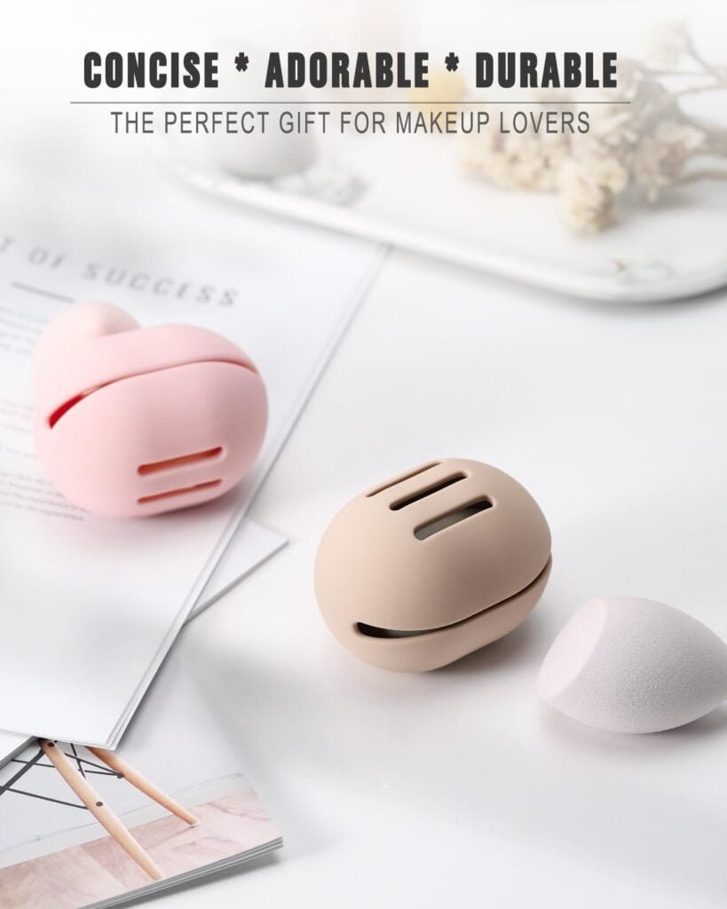 FERYES Makeup Sponge Holder – Shatterproof Eco-Friendly Silicone Beauty Make Up Blender Case for Travel - Khaki FERYES Makeup Sponge Holder – Shatterproof Eco-Friendly Silicone Beauty Make Up Blender Case for Travel - Khaki