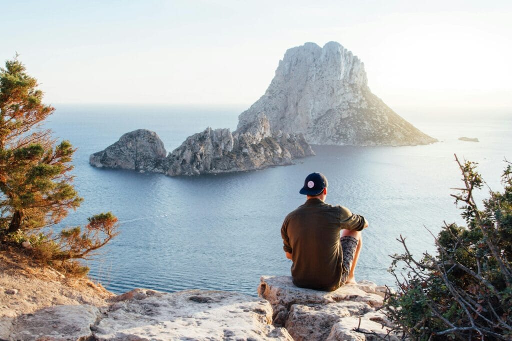 Exploring the World Through Small Group Tours Exploring the World Through Small Group Tours