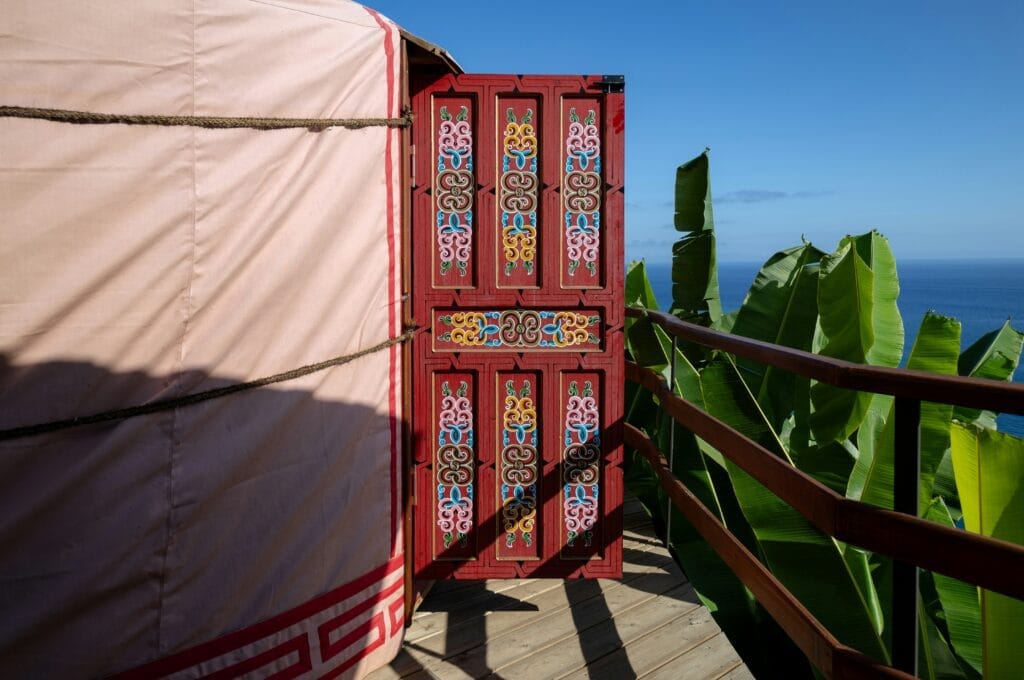 Nomadic Luxury: The Perfect Blend of Adventure and Opulence Nomadic Luxury: The Perfect Blend of Adventure and Opulence