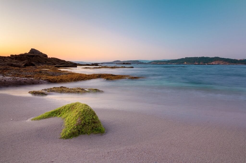 Slow Travel: Embracing the Art of Taking It Easy in a Fast-Paced World
