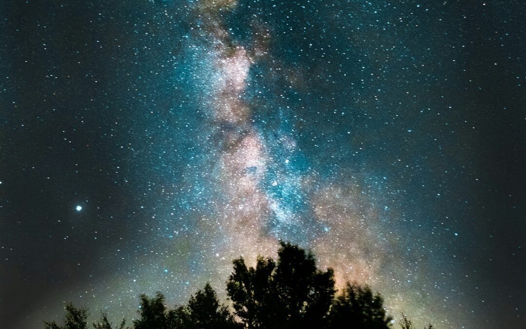 Dark Sky Destinations for Stargazing Enthusiasts: A Guide