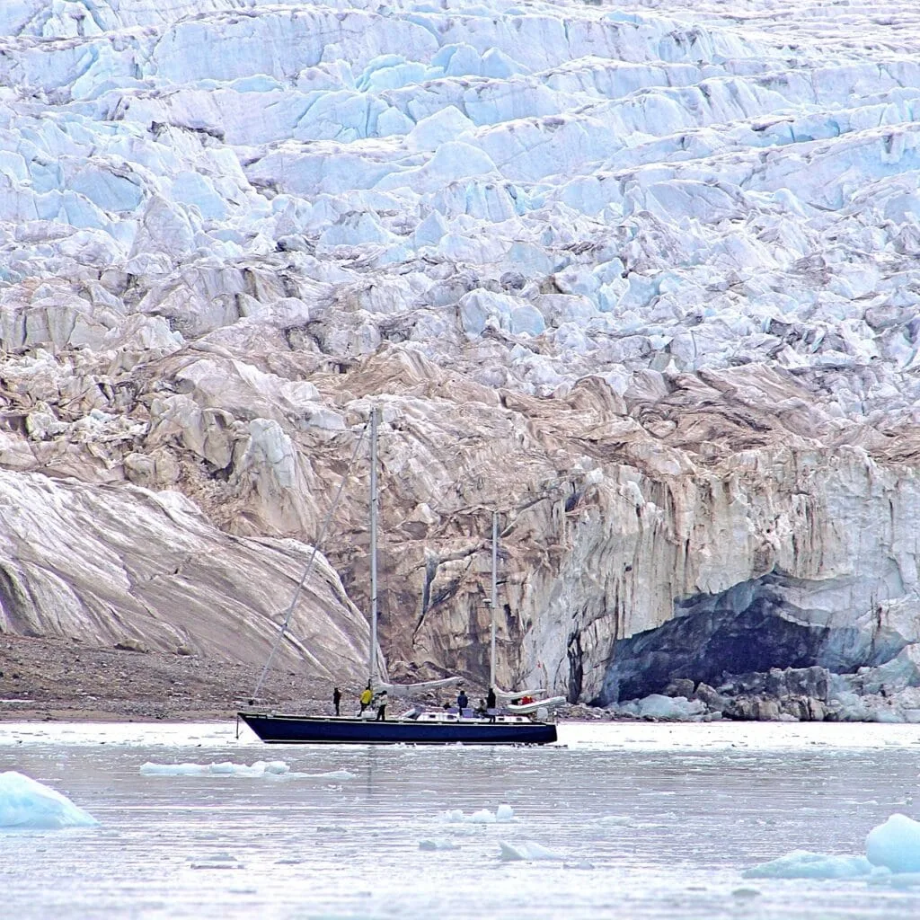 Extreme Cold Adventures: Destinations That Chill and Thrill Extreme Cold Adventures: Destinations That Chill and Thrill